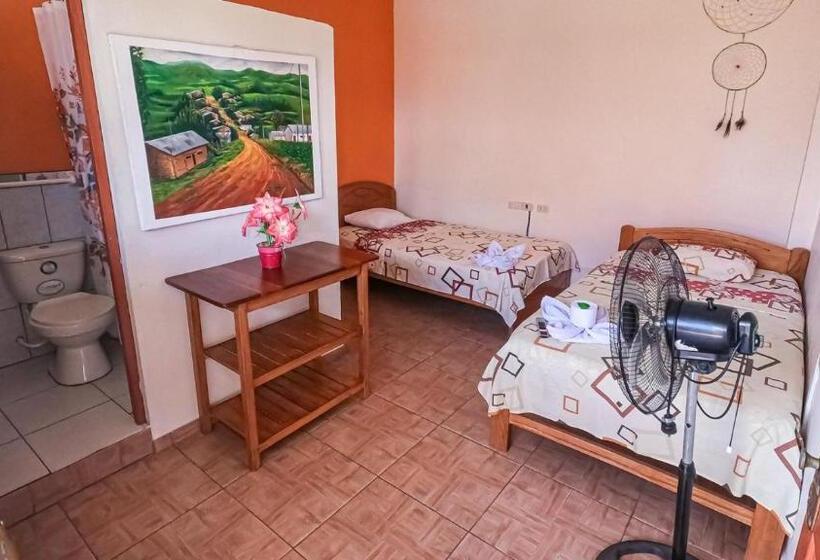 اتاق استاندارد, Shoffi S House Backpackers
