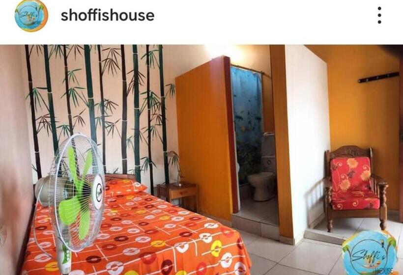 اتاق لوکس, Shoffi S House Backpackers