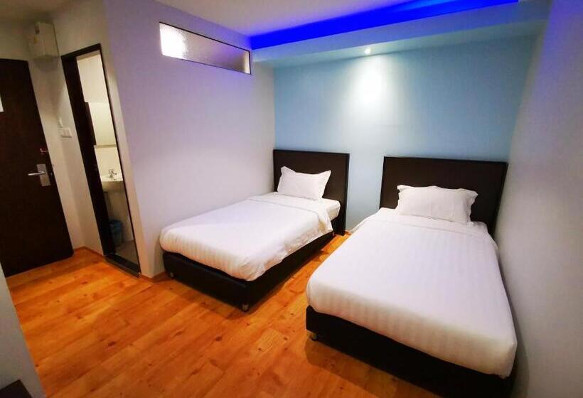 اتاق استاندارد, D Green Hotel Kuching