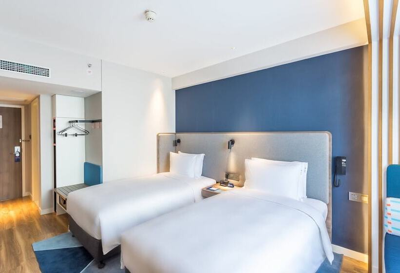 Номер Стандарт Адаптированный для Инвалидов, Holiday Inn Express Xi An Ancient Town West, An Ihg