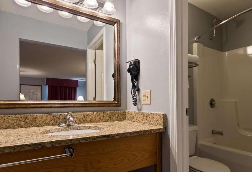 Номер Стандарт 2 Двуспальные Кровати, Best Western Wilderness Trail Inn