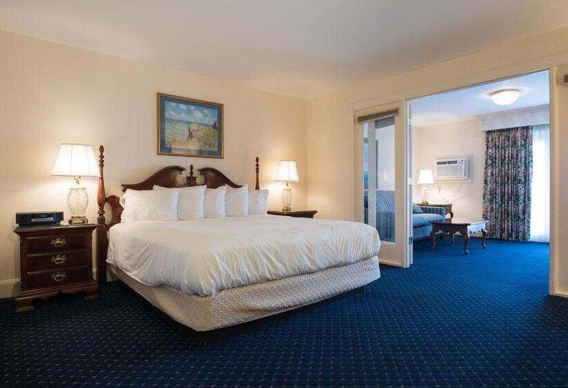 Suíte Cama King, Bluenose Inn   Bar Harbor