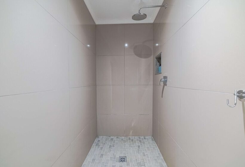 Номер Стандарт, Azaria Guesthouse