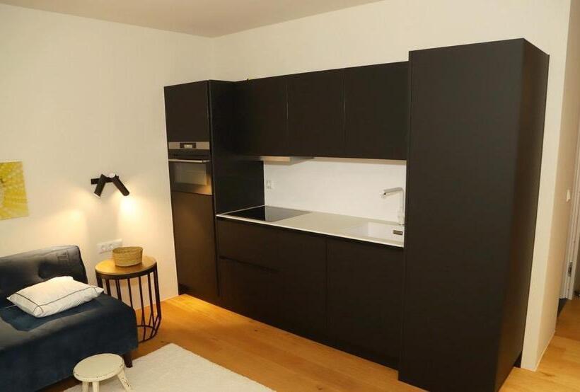スイート（家族用）, Das Stadthouse