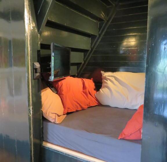디럭스 룸, B&b Singelstate