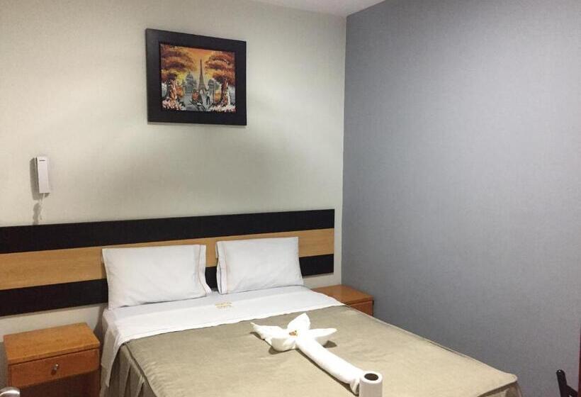 اتاق استاندارد, Hostal Parisuite