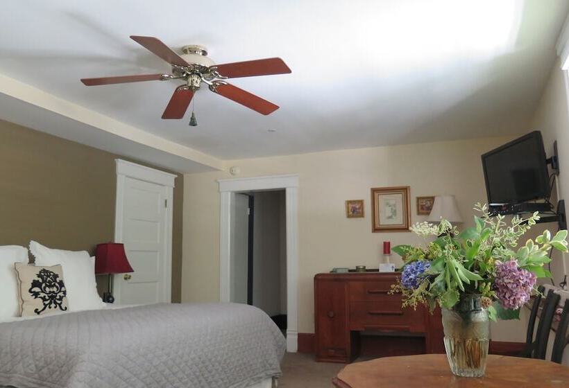 Номер Executive, Calderwood Inn
