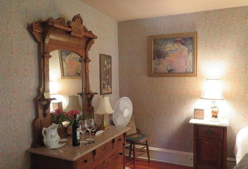Номер Deluxe, Calderwood Inn