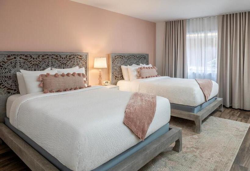 اتاق استاندارد, Cardiff By The Sea Lodge