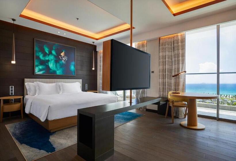 سوییت جونیور اجرایی, Radisson Blu Resort Cam Ranh