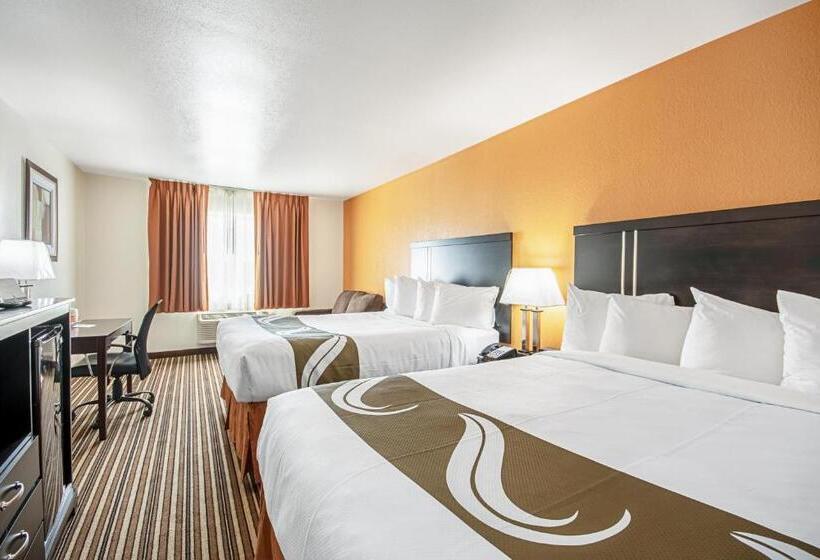 Люкс, Quality Inn