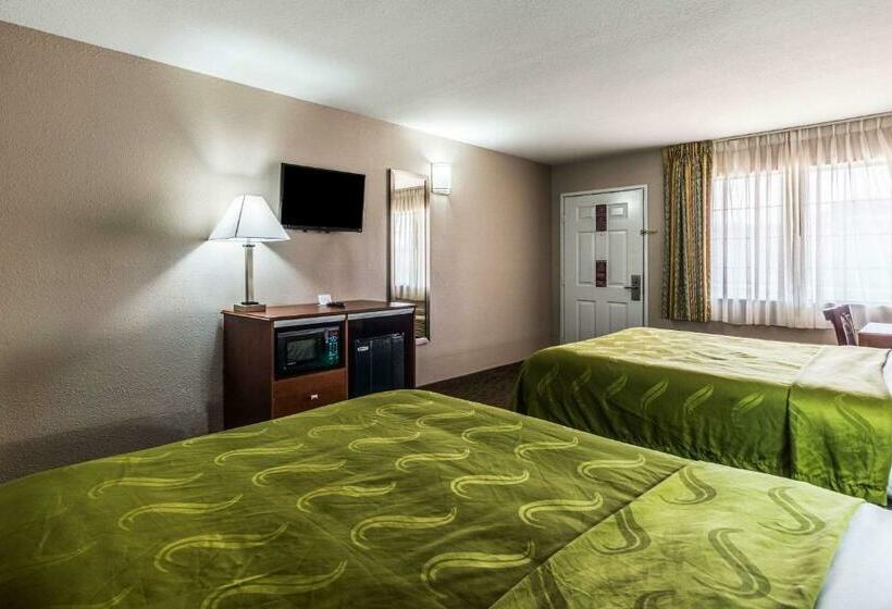 Номер Стандарт, Quality Inn University Near Downtown