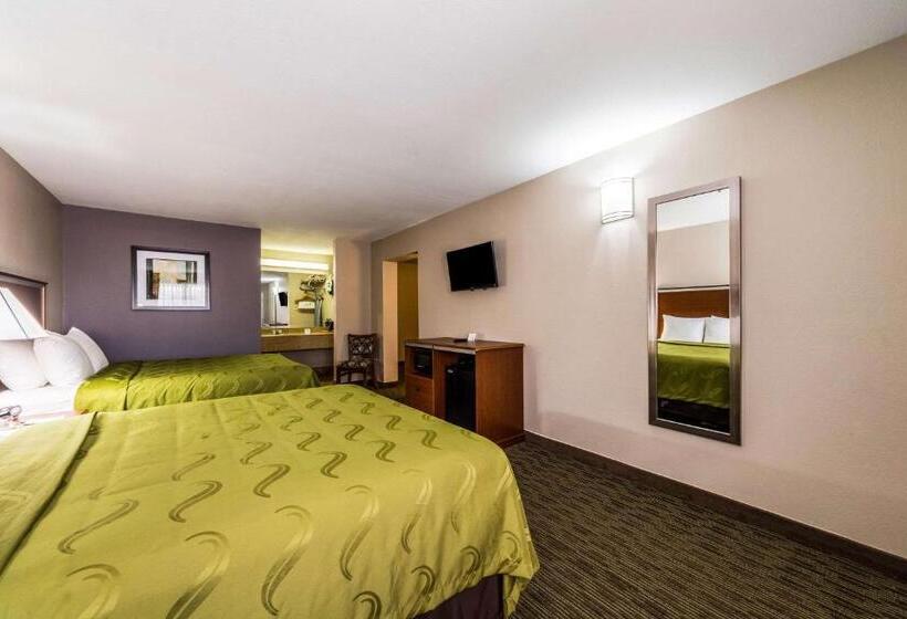 Номер Стандарт, Quality Inn University Near Downtown