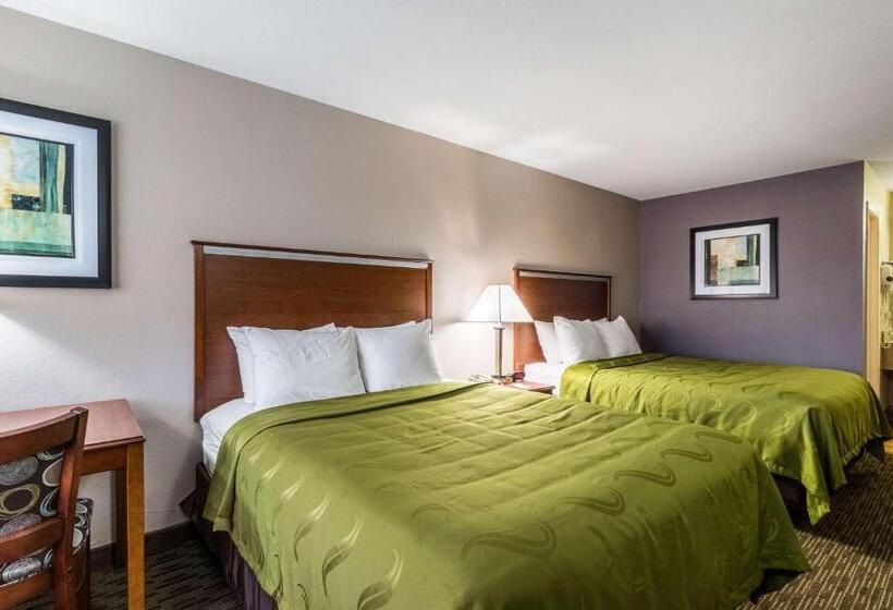 Стандартный Номер Нижний Этаж, Quality Inn University Near Downtown