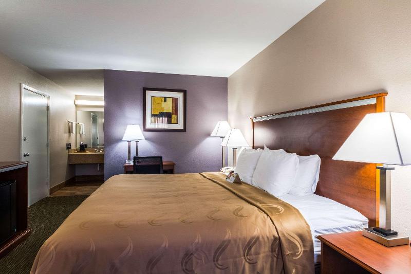 Стандартный Номер Кровать Кинг, Quality Inn University Near Downtown