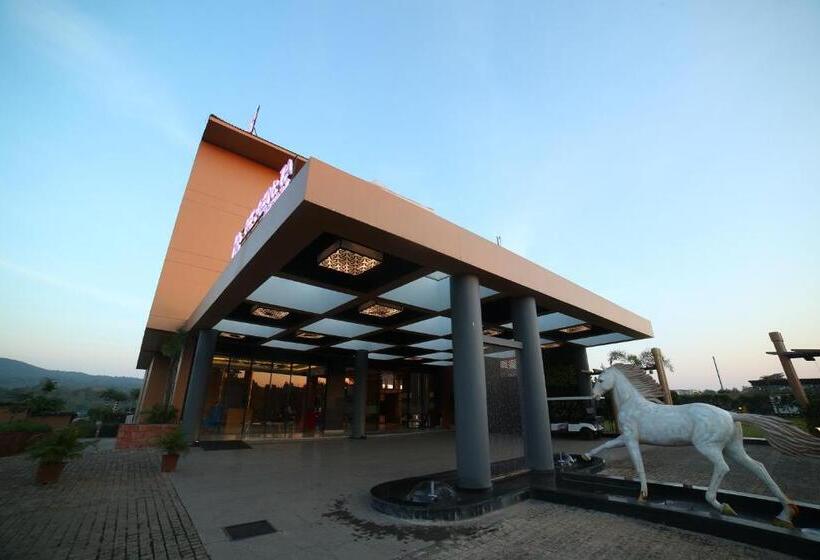 اتاق سوپریور, Regenta Resort Belagavi