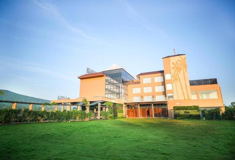 سوییت لوکس, Regenta Resort Belagavi