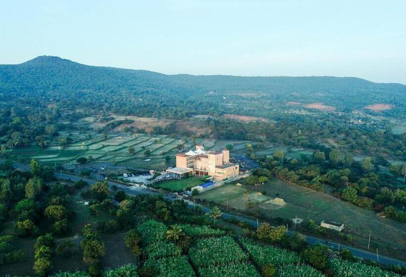 اتاق سوپریور, Regenta Resort Belagavi