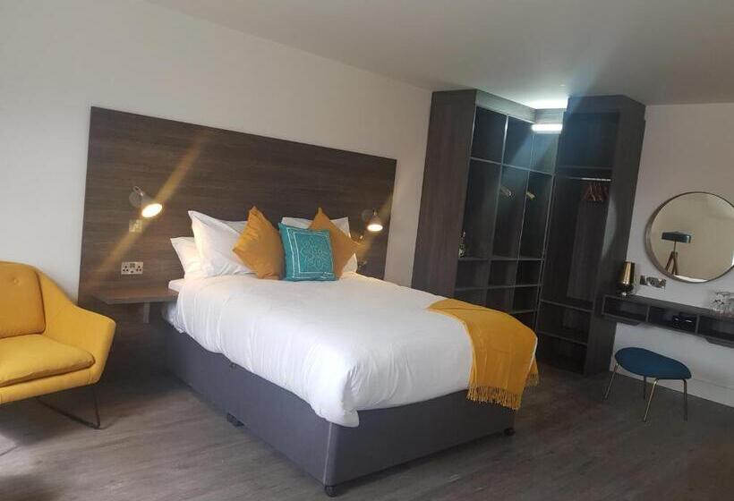 اتاق لوکس, Base Dingle