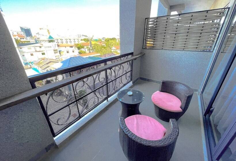 Номер Deluxe, Baitong Hotel & Resort Phnom Penh