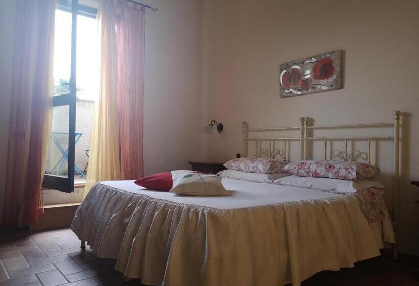 Quarto Estandar com Terraço, Affittacamere Albafiorita