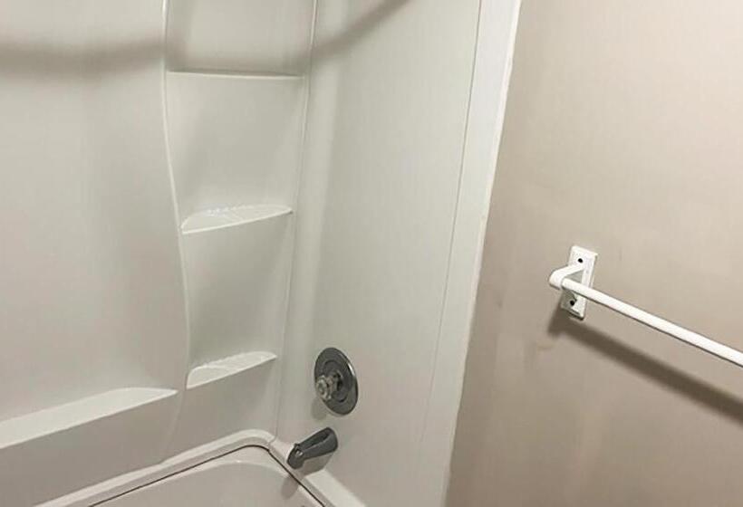 Номер Стандарт, Countryside Inn Motel Albert Lea