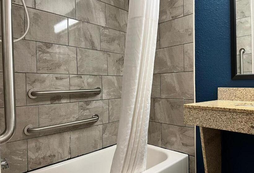 سوئیت برای معلولان, Comfort Suites Louisville East