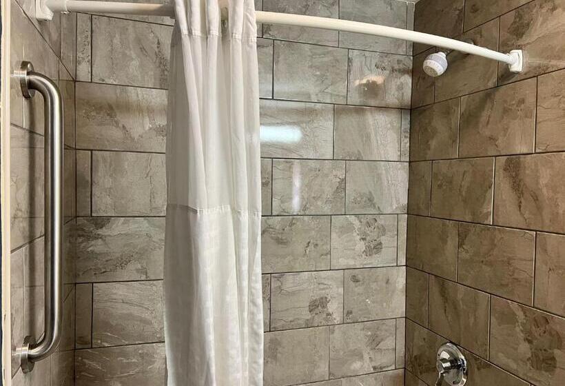 سوییت, Comfort Suites Louisville East