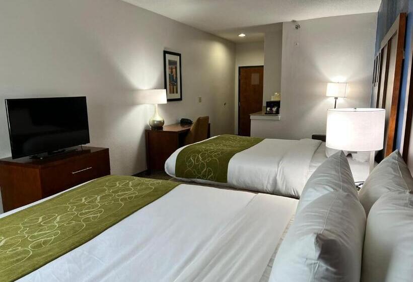 سوییت, Comfort Suites Louisville East