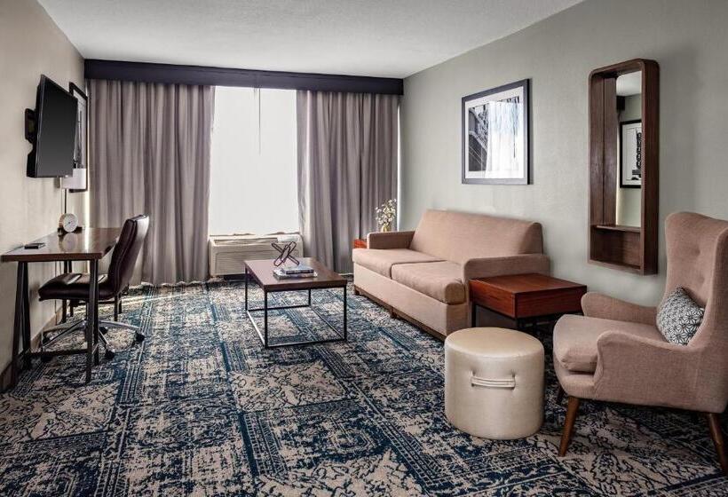 Suite Lit King, Four Points By Sheraton Memphis East