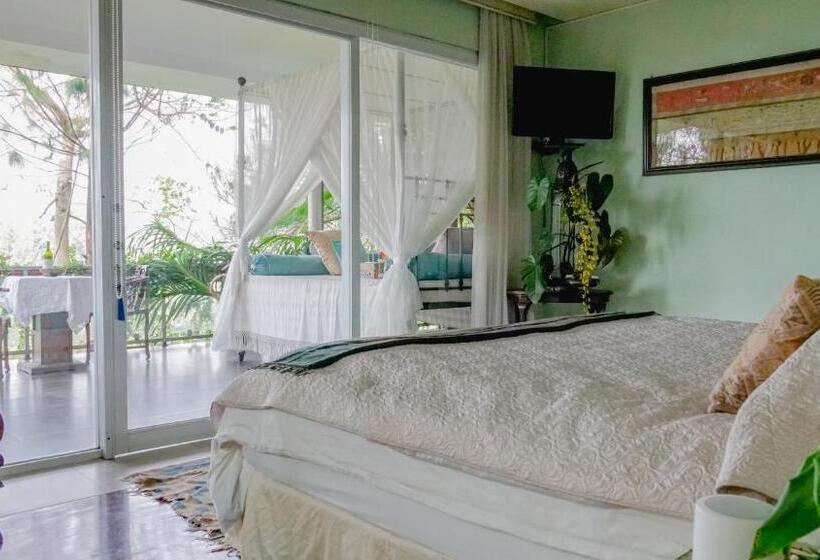 Стандартный Номер Кровать Кинг, Ruth's Bed & Breakfast