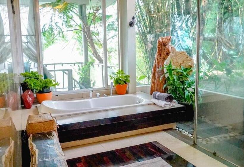Стандартный Номер Кровать Кинг, Ruth's Bed & Breakfast