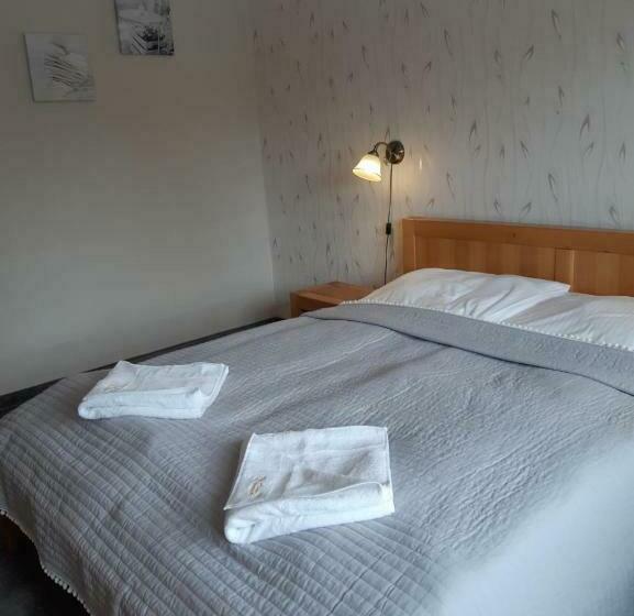 Apartamento 1 Dormitório, Nezábudka