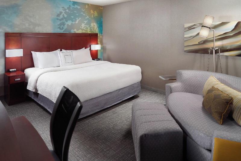 اتاق استاندارد با تخت بزرگ, Courtyard By Marriott Atlanta Buckhead