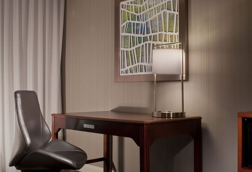 اتاق استاندارد با 2 تخت دوبل, Courtyard By Marriott Bloomington