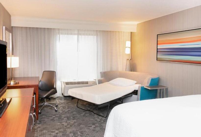 اتاق استاندارد با تخت بزرگ, Courtyard By Marriott Bloomington