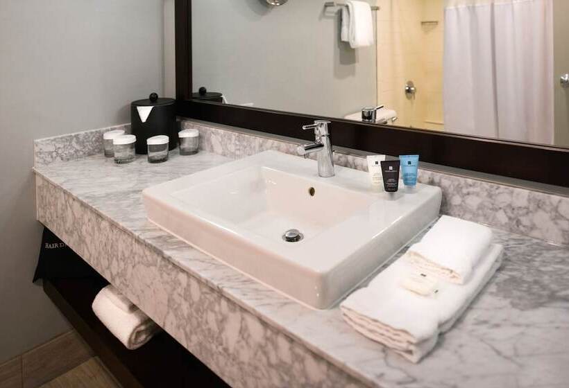 Standard-huone, Crowne Plaza Springfield Convention Center, An Ihg