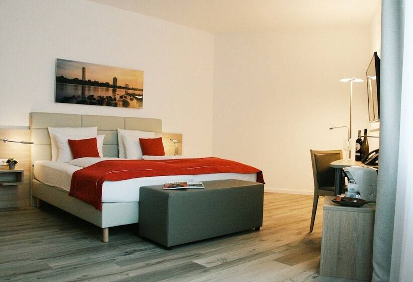 Номер Superior, Four Stars By City