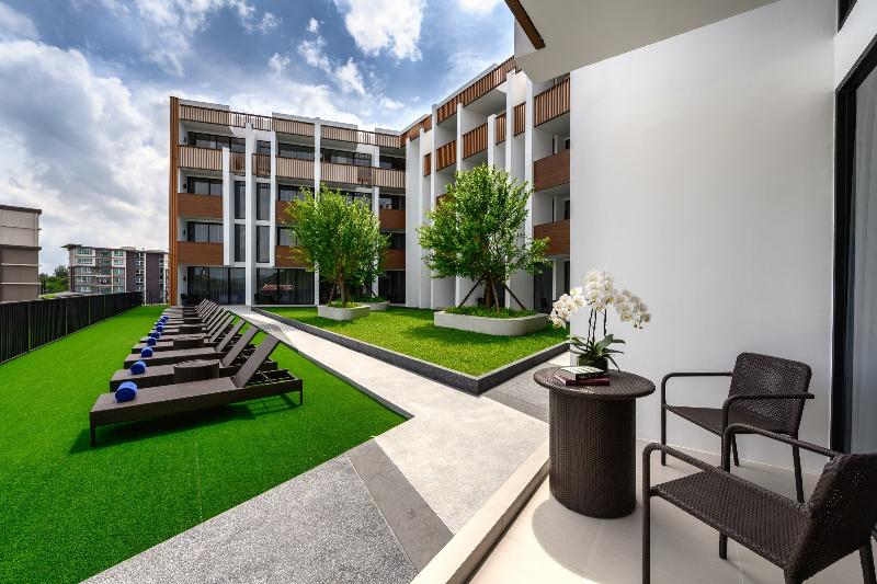 스탠다드 스튜디오, Isanook Resort & Suites Hua Hin
