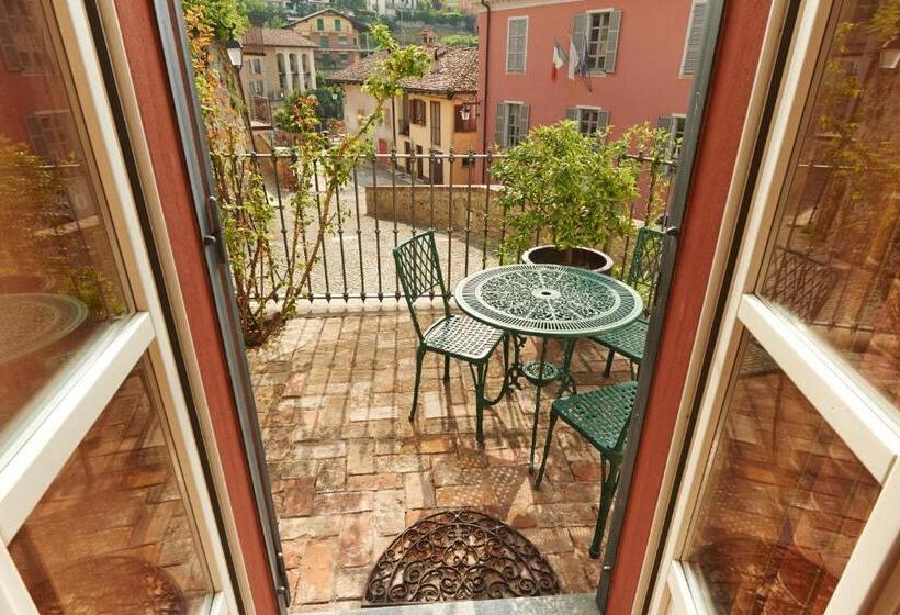 سوییت, Felicin  Palazzo Boeri Panoramic Suites