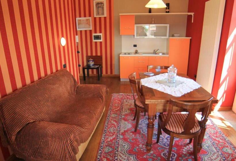 سوییت, Felicin  Palazzo Boeri Panoramic Suites
