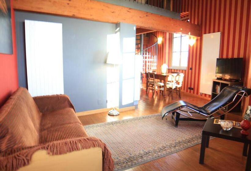 سوئیت 2 خوابه, Felicin  Palazzo Boeri Panoramic Suites