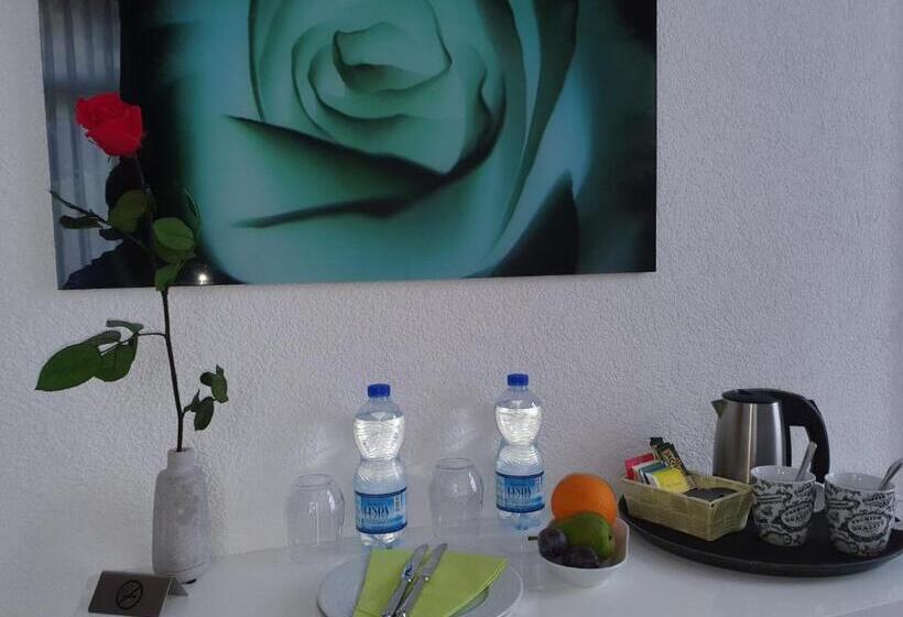 اتاق استاندارد, Rosengärtli