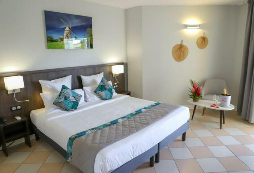 اتاق استاندارد با تخت بزرگ, Hôtel Saint Georges