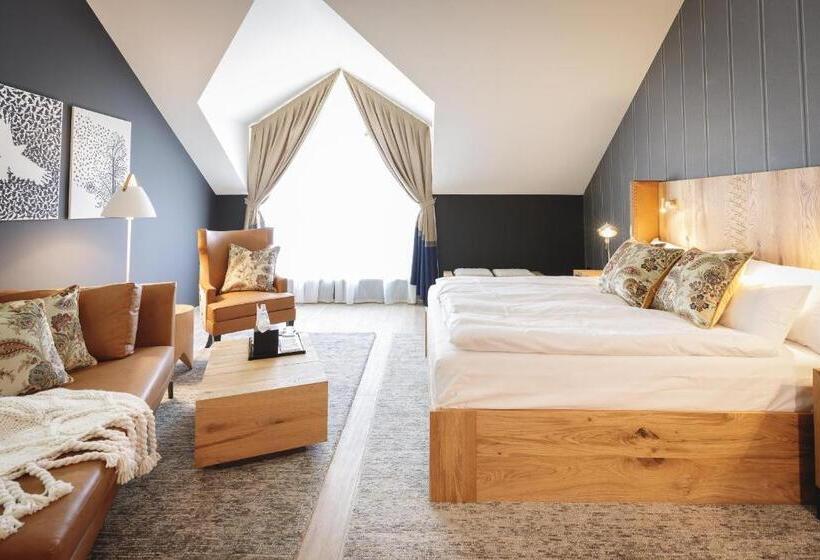 سوئیت با چشم‌انداز رودخانه, Boutique Hotel Sunrose 7   Gourmet & Spa