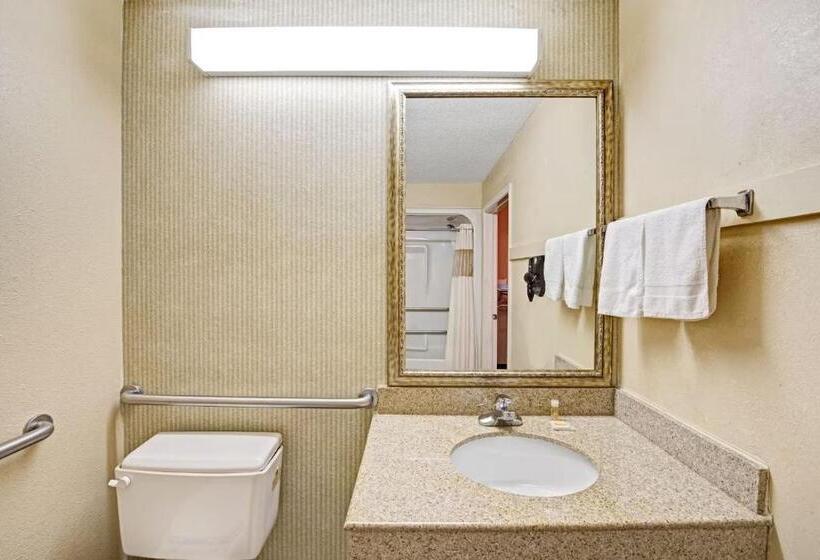 Quarto Estandar, Day Star Dallas
