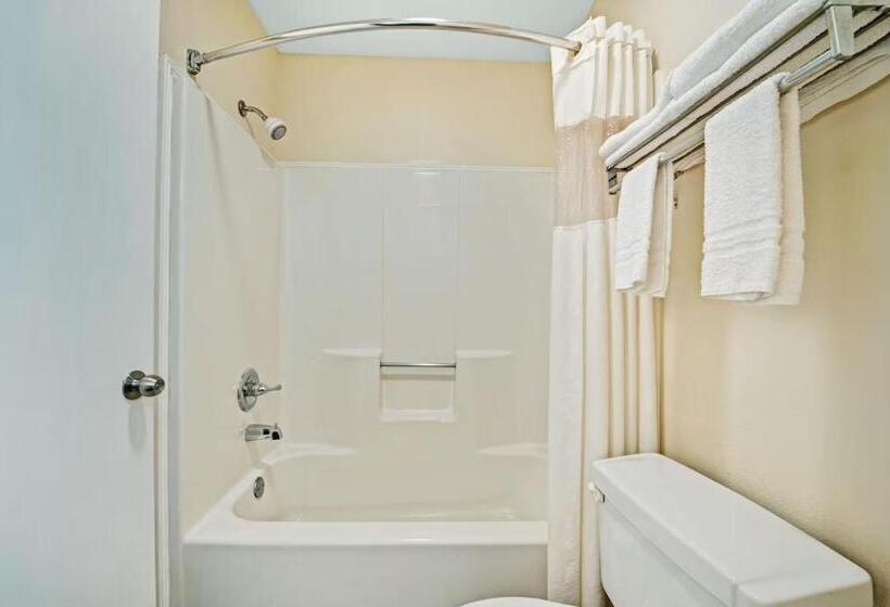 Quarto Estandar para Deficientes Físicos, Day Star Dallas