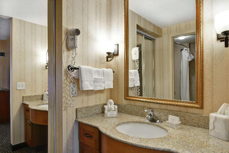 장애인용 디럭스룸, Red Roof Inn Monteagle   I 24