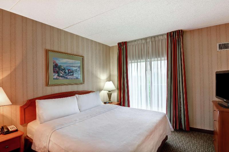 장애인용 디럭스룸, Red Roof Inn Monteagle   I 24