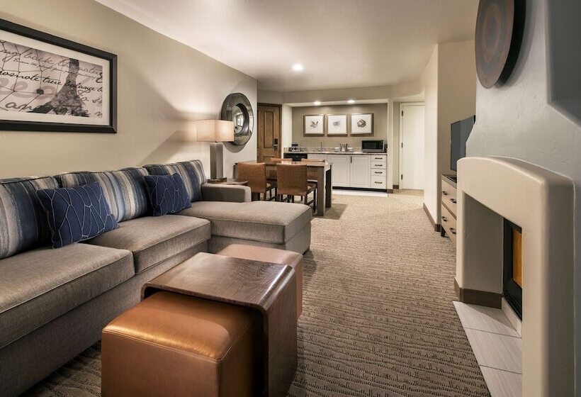프리미엄 스위트, Hilton Sedona Resort At Bell Rock